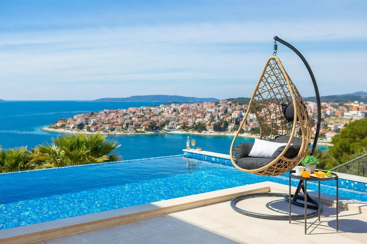 Luxury Villa Black Pearl With Pool Trogir Croatia