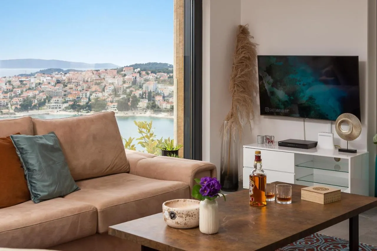 Luxury Villa Black Pearl With Pool Trogir Kroatien